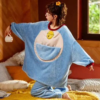 2020 Zimné Ženy Pyžamo Nastaviť Flanelové Cartoon Doraemon Pyžamá 2-dielna Sleepwear Nosenie vo Voľnom čase Anime Voľné pijama mujer