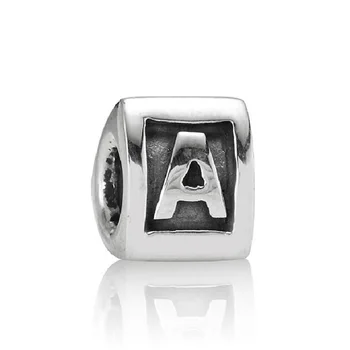 DIY Charms A-Z Trojuholníka Abecedy Počiatočné 26 Písmen 925 Sterling Silver Korálky Fit Pandora Náramky Šperky