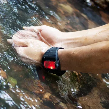 Epozz módnej značky digitálne študent mužov športové hodinky plávanie vodotesné 50 m multi funkcia Led zadné svetlo gumy