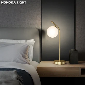 MOMODA Nočný Stolík Svietidlá Luxusné Mosadz LED Svietidiel, S Mliečneho Skla Moderné Dekoratívne Stolové Svietidlo pre Spálne Štúdia Domov