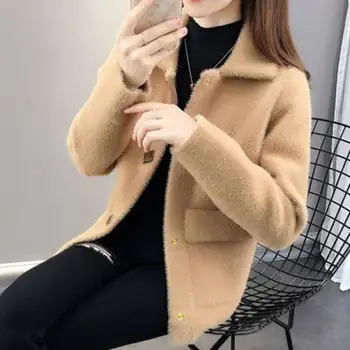 Plus veľkosť Cardigan Ženy Kabát 2020 Nové Jeseň Zima kórejský Elegantné Ženy Slim Imitácia Noriek Velvet tvaru Zrastov Tlačidlo Bunda