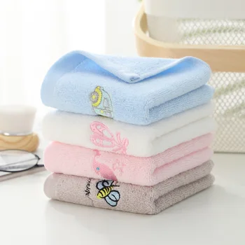 Čistá bavlna obdĺžnikový roztomilý kreslený výšivky mäkké umyť tvár uterákom.